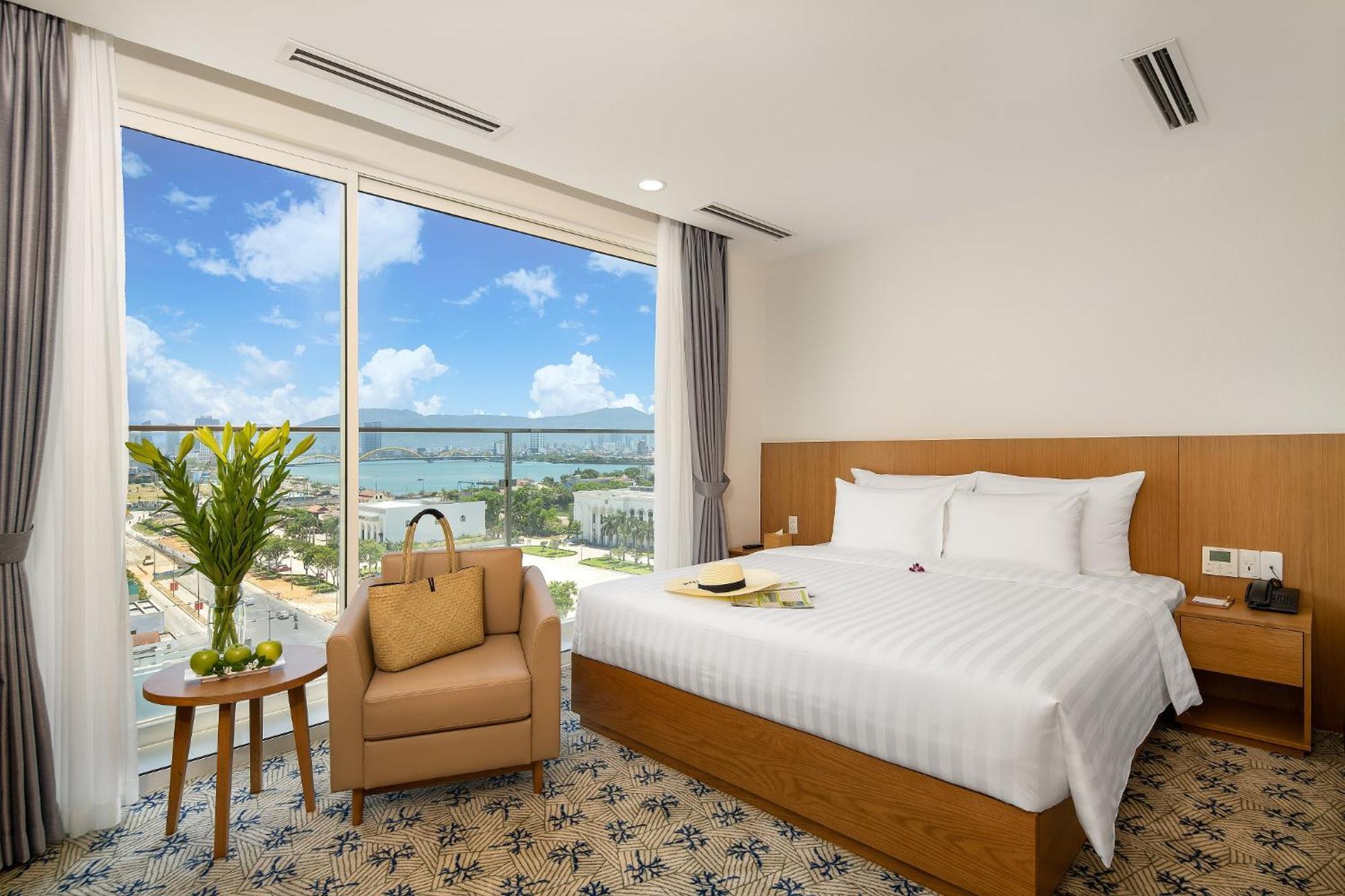 Lamanga Hotel & Suites Дананг Екстер'єр фото